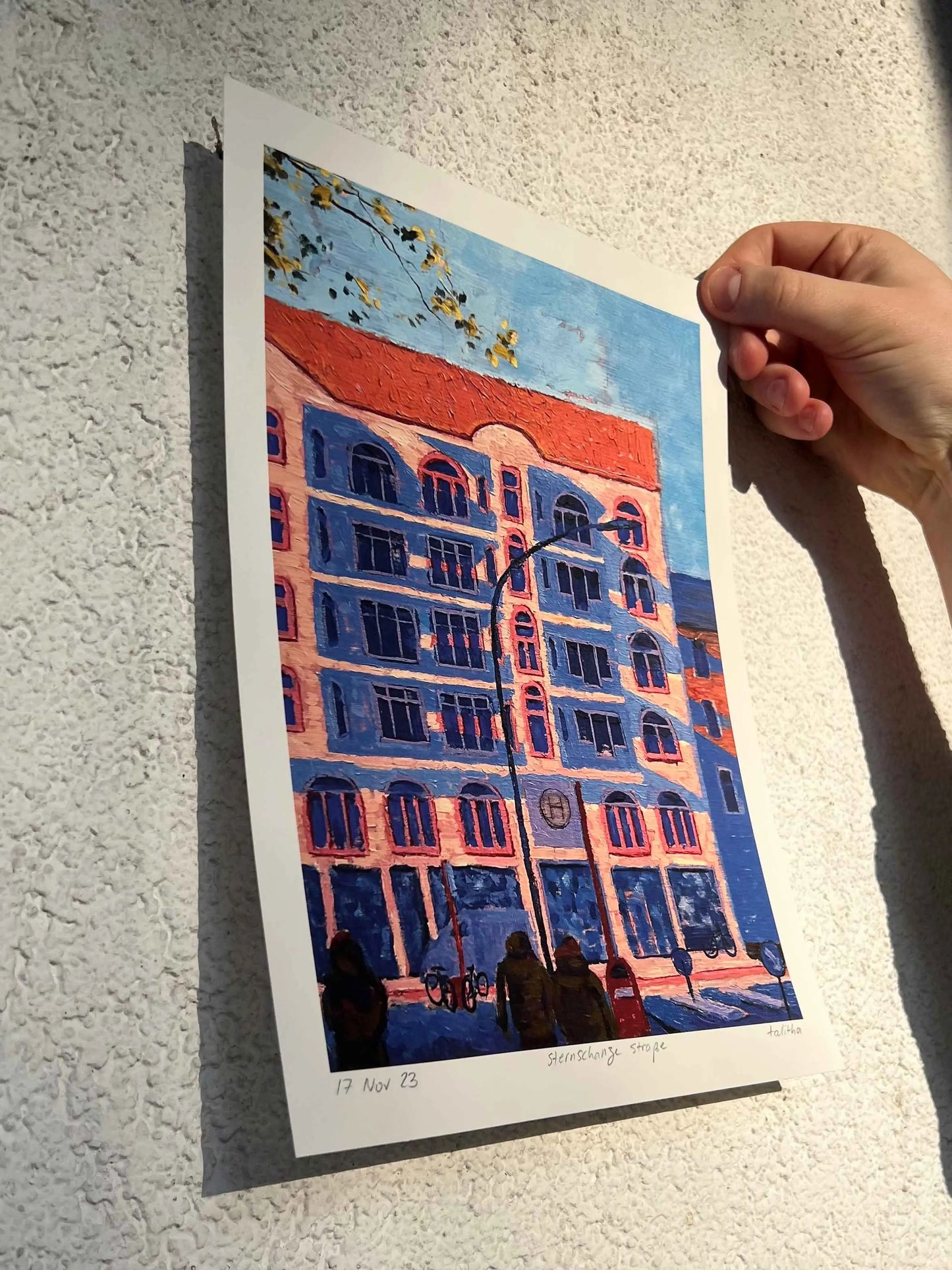 Sternschanze, Hamburg - made by talitha - Print - Art print reproduction of ‘Sternschanzestraße’ — a textured oil painting of Hamburg streets and afternoon light, made by talitha.